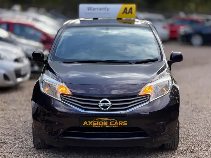 Nissan Note 2013 photo 4