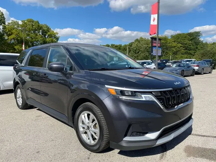 Kia Carnival 2024 photo 3