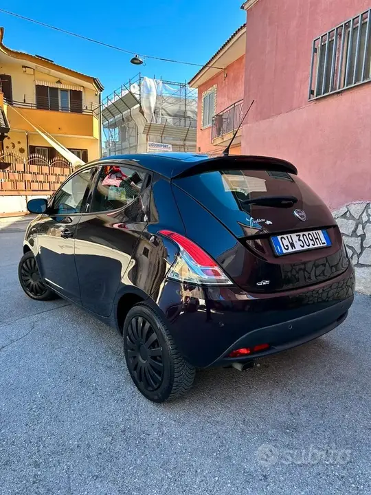 Lancia Ypsilon 2014 photo 3