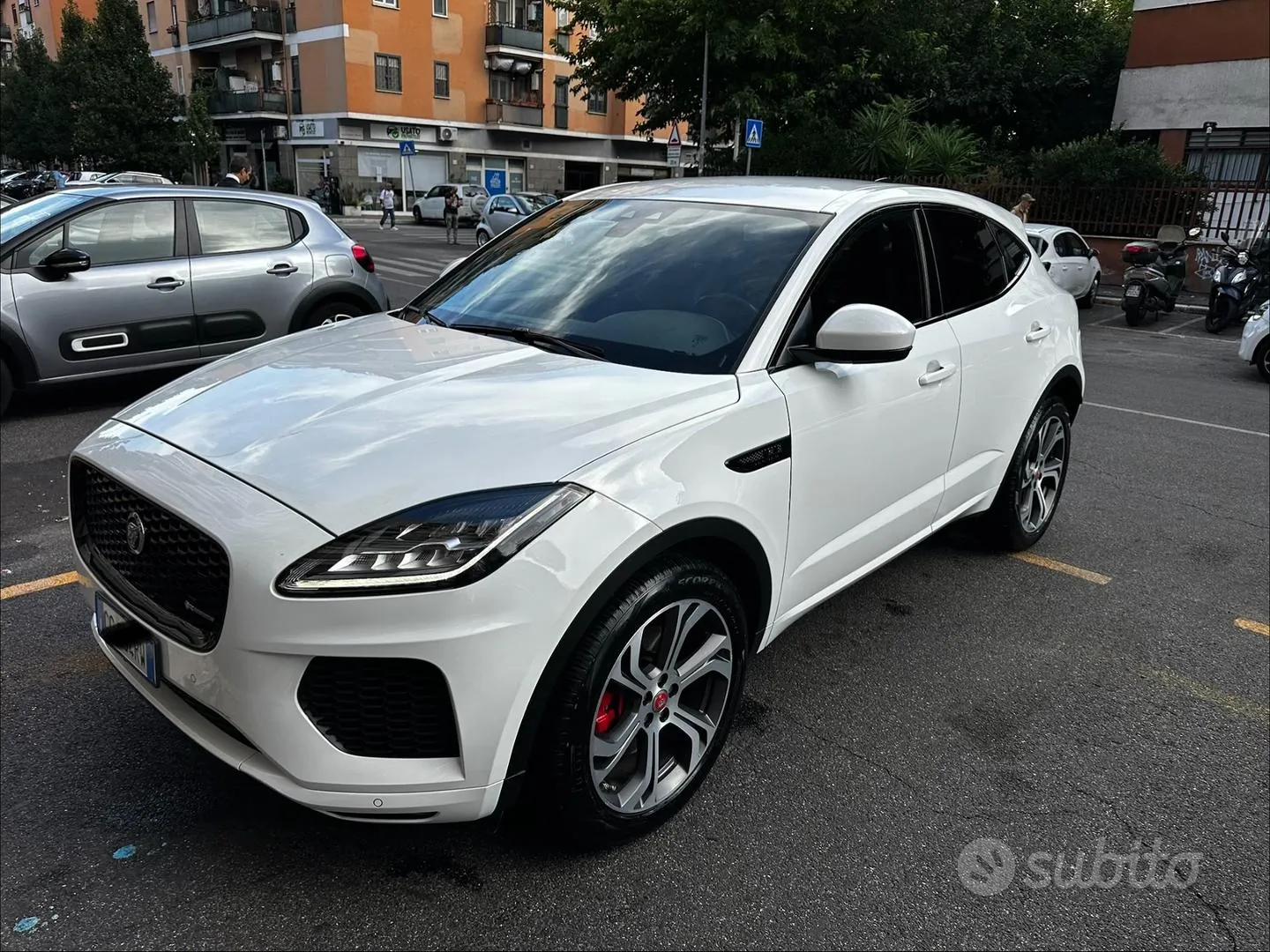 Jaguar E-Pace