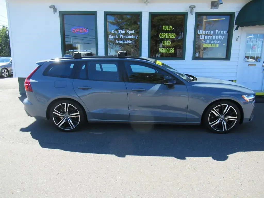 Volvo V60 2022 photo 5