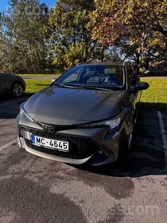 Toyota Corolla Touring Sports 2019 photo 2