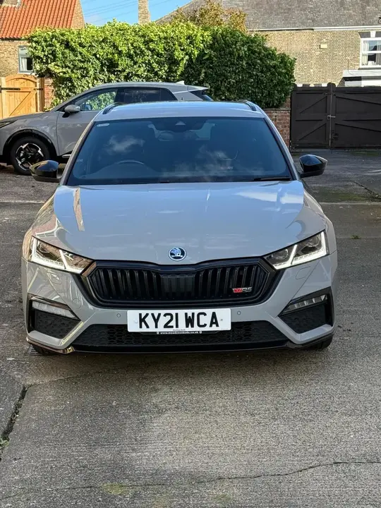 Skoda Octavia 2021 photo 2
