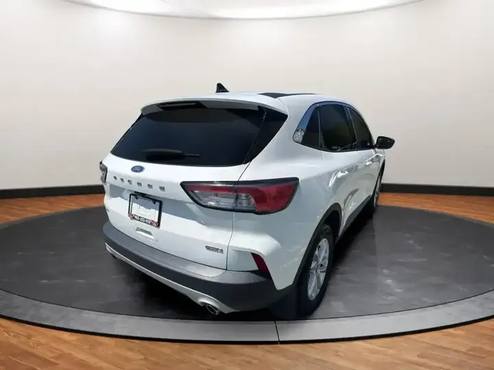 Ford Escape 2022 photo 5