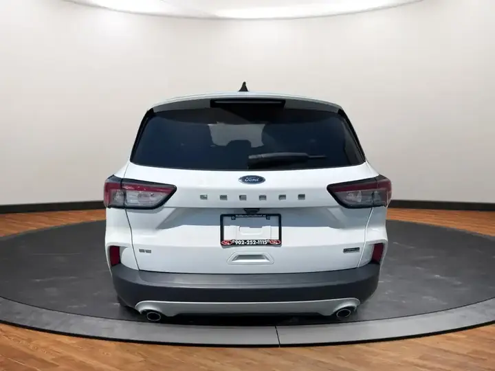 Ford Escape 2022 photo 4