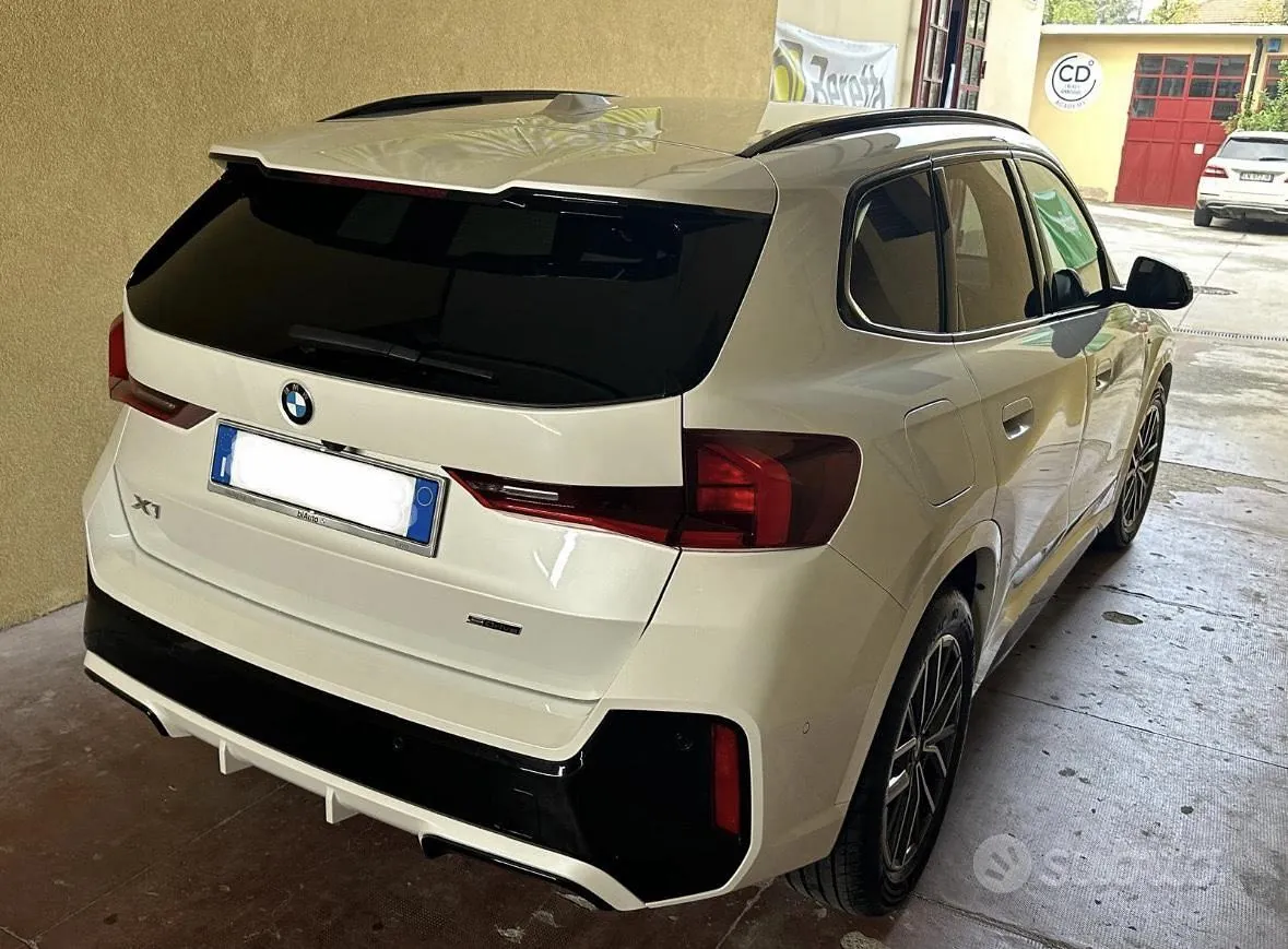 BMW X1 2024 photo 2