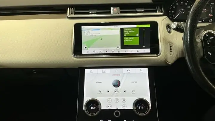 Land Rover Velar 2018 photo 2