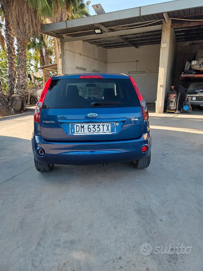 Ford Fiesta 2008 photo 2