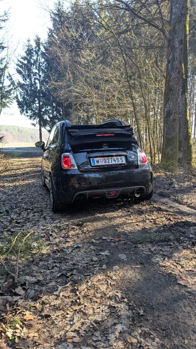 Abarth 500 2015 photo 2
