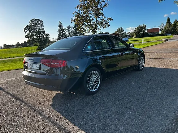 Audi A4 2014 photo 3