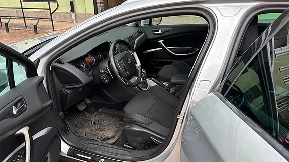 Citroen C5 2011 photo 5