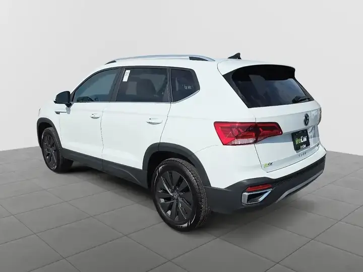 Volkswagen Taos 2022 photo 4