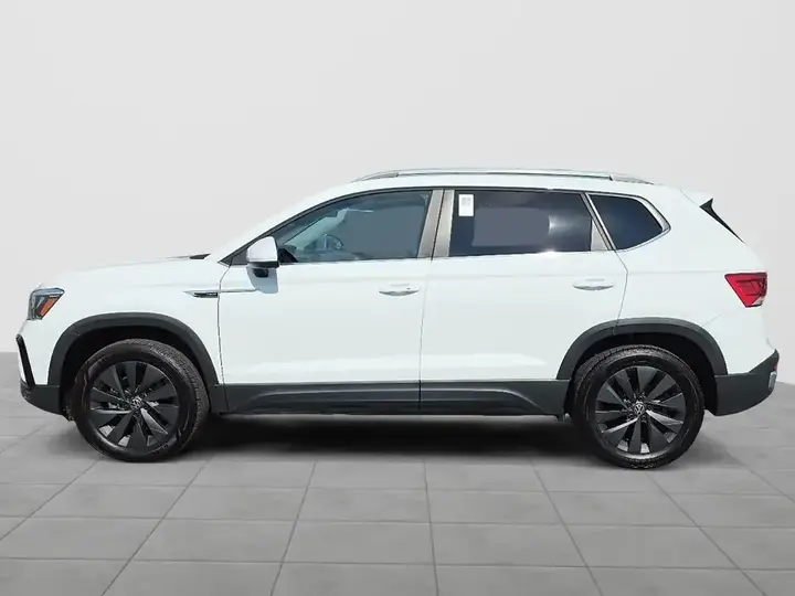 Volkswagen Taos 2022 photo 5