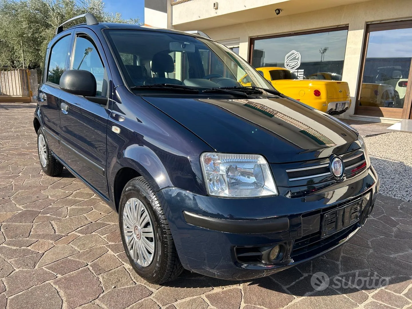 Fiat Panda 2010 photo 2
