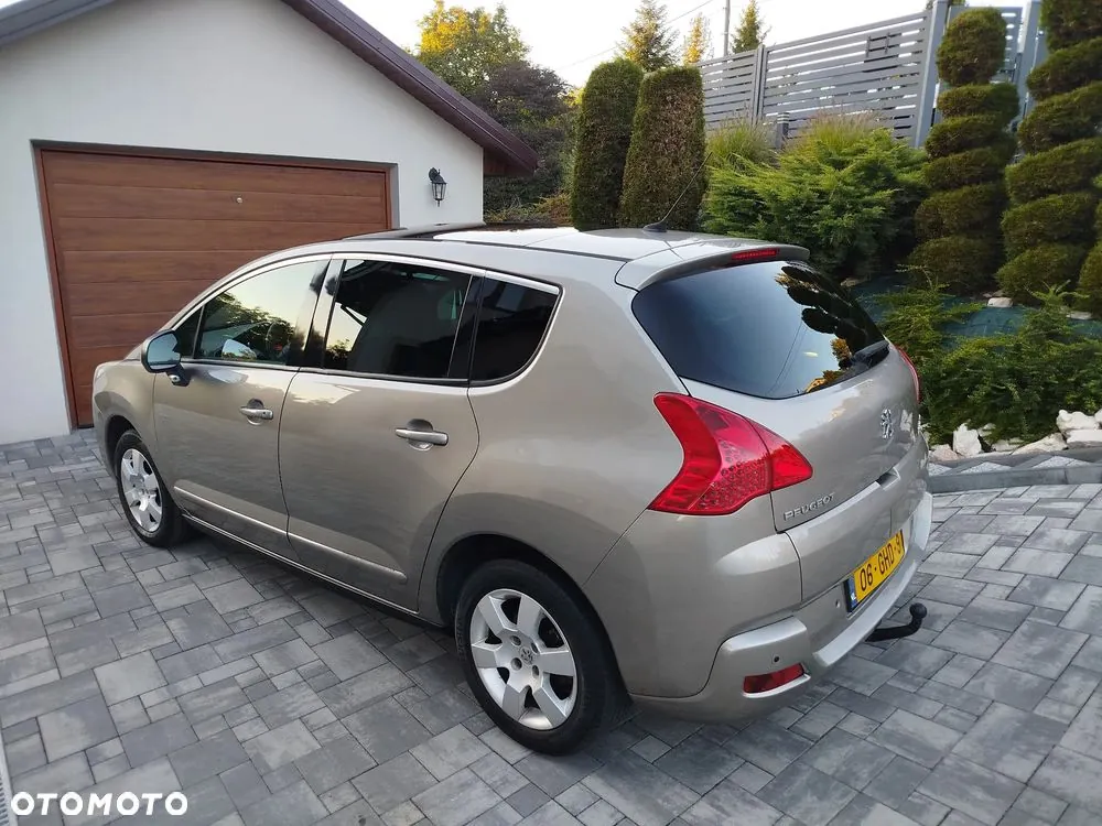 Peugeot 3008 2009 photo 2