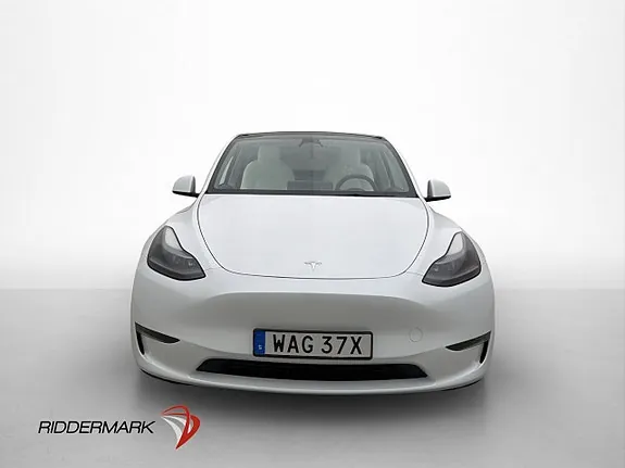Tesla Model Y 2023 photo 2