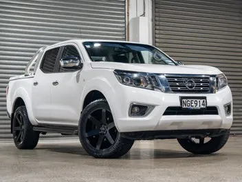 Nissan Navara 2021 photo 2