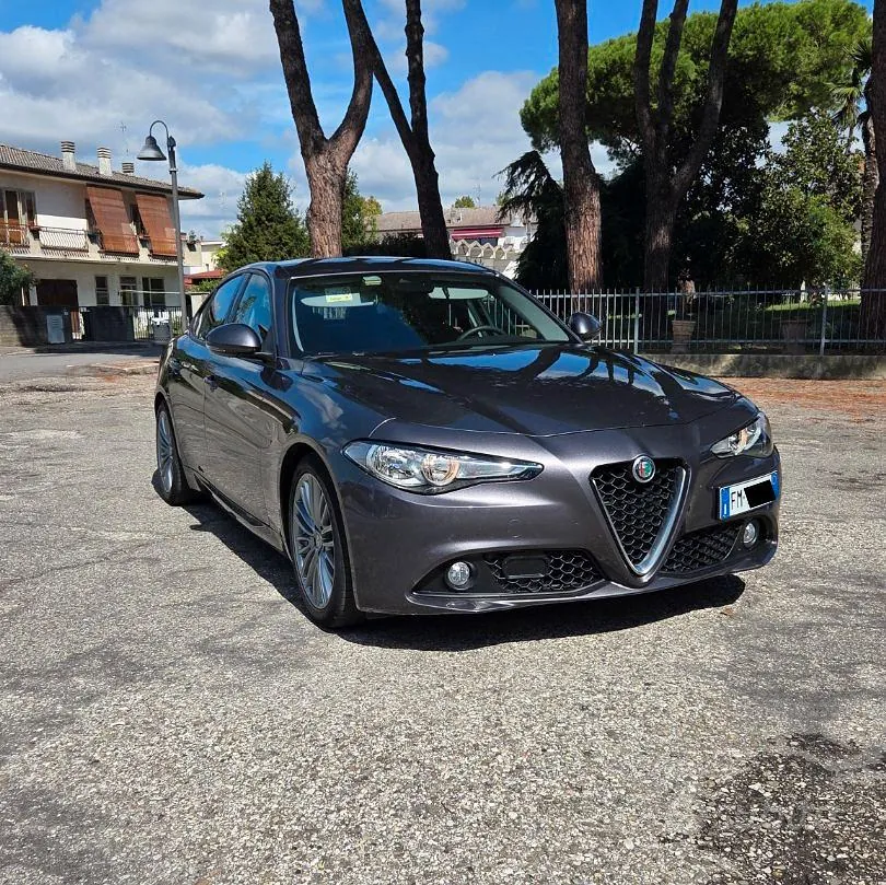 Alfa Romeo Giulia