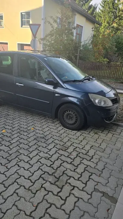Renault Scenic 2008 photo 3