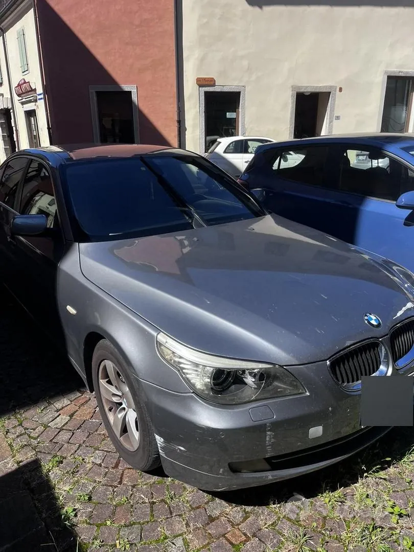 BMW E60 2009 photo 5
