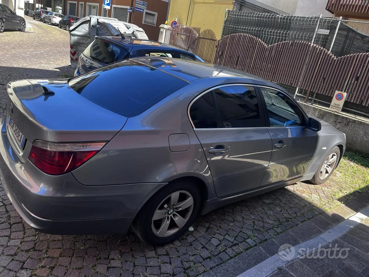 BMW E60 2009 photo 3