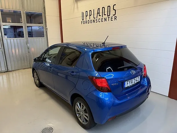 Toyota Yaris 2015 photo 4