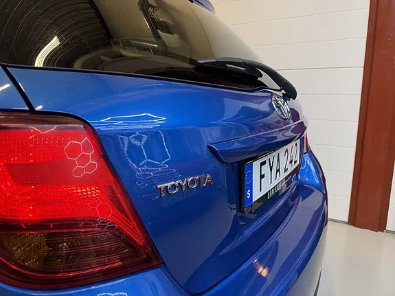 Toyota Yaris 2015 photo 5