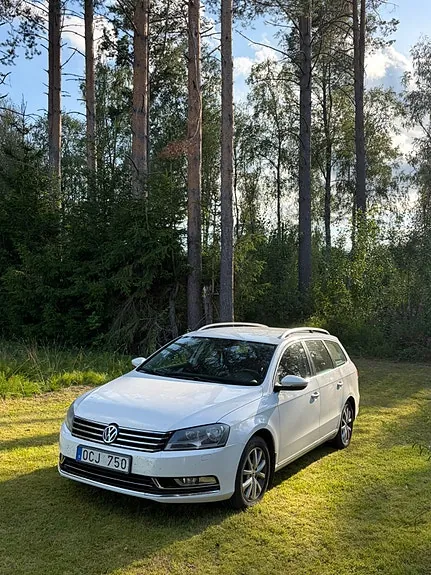 Volkswagen Passat 2014 photo 2