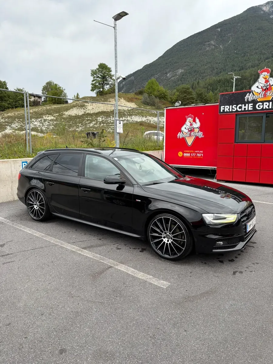 Audi A4 Avant 2013 photo 3