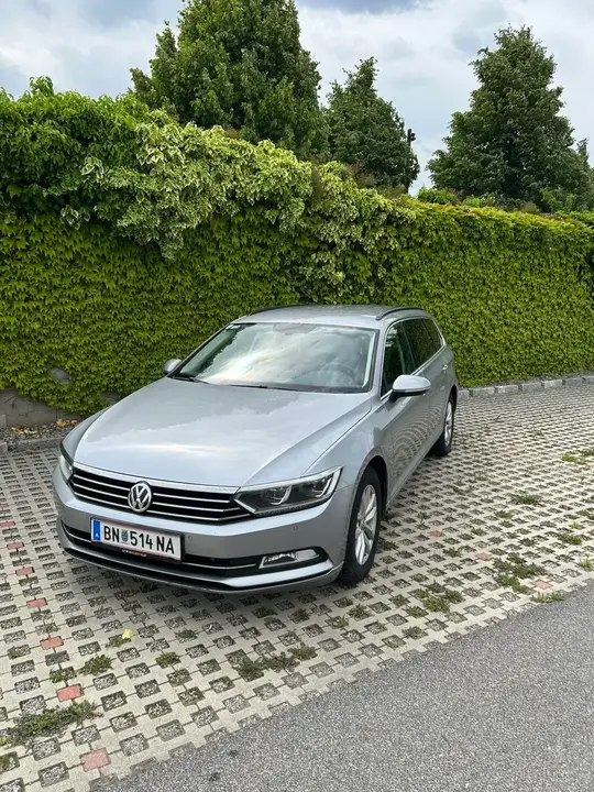 Volkswagen Passat 2017 photo 2