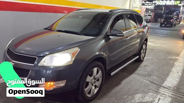 Chevrolet Traverse 2009 photo 2