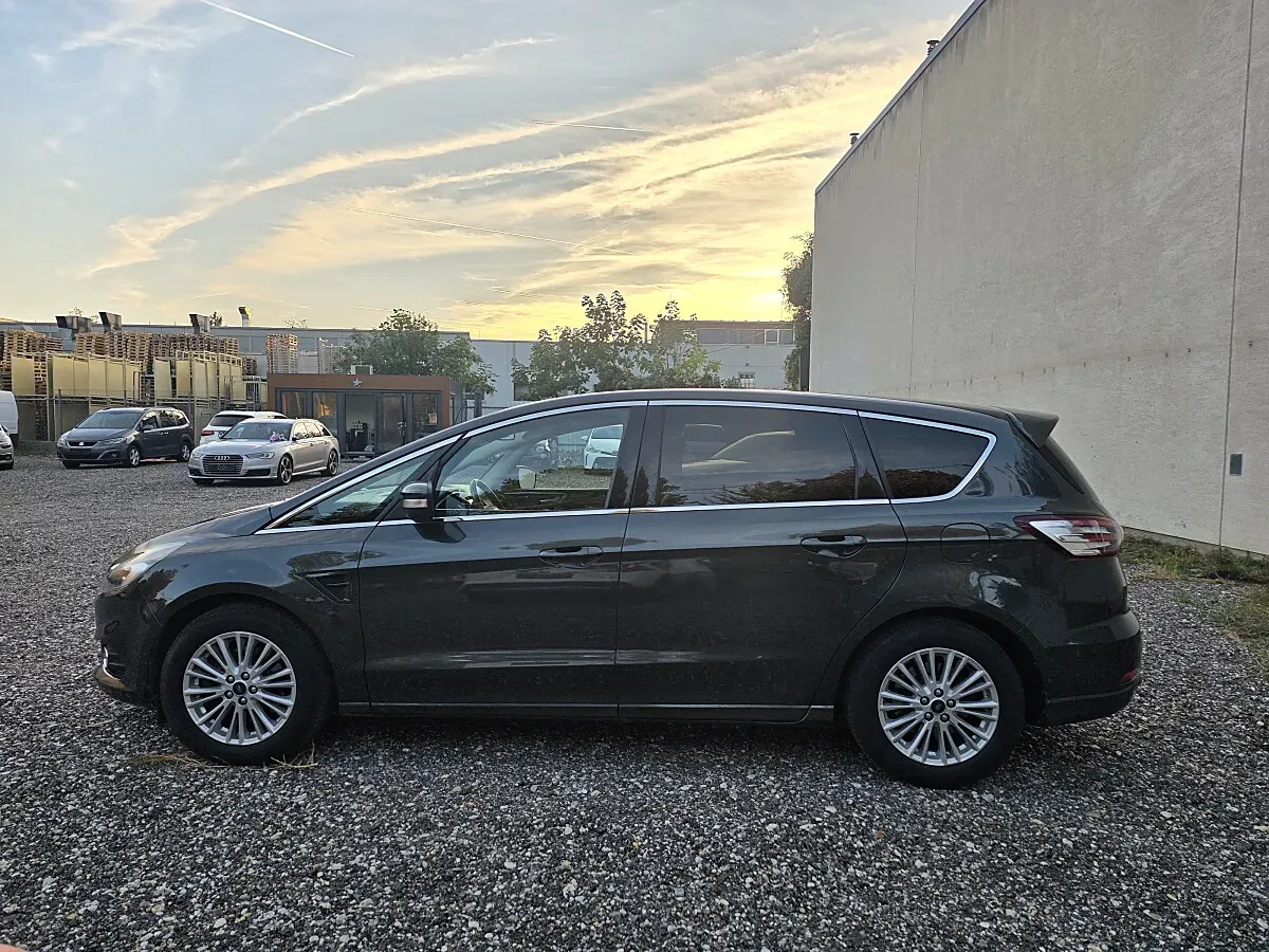 Ford S-Max 2016 photo 2