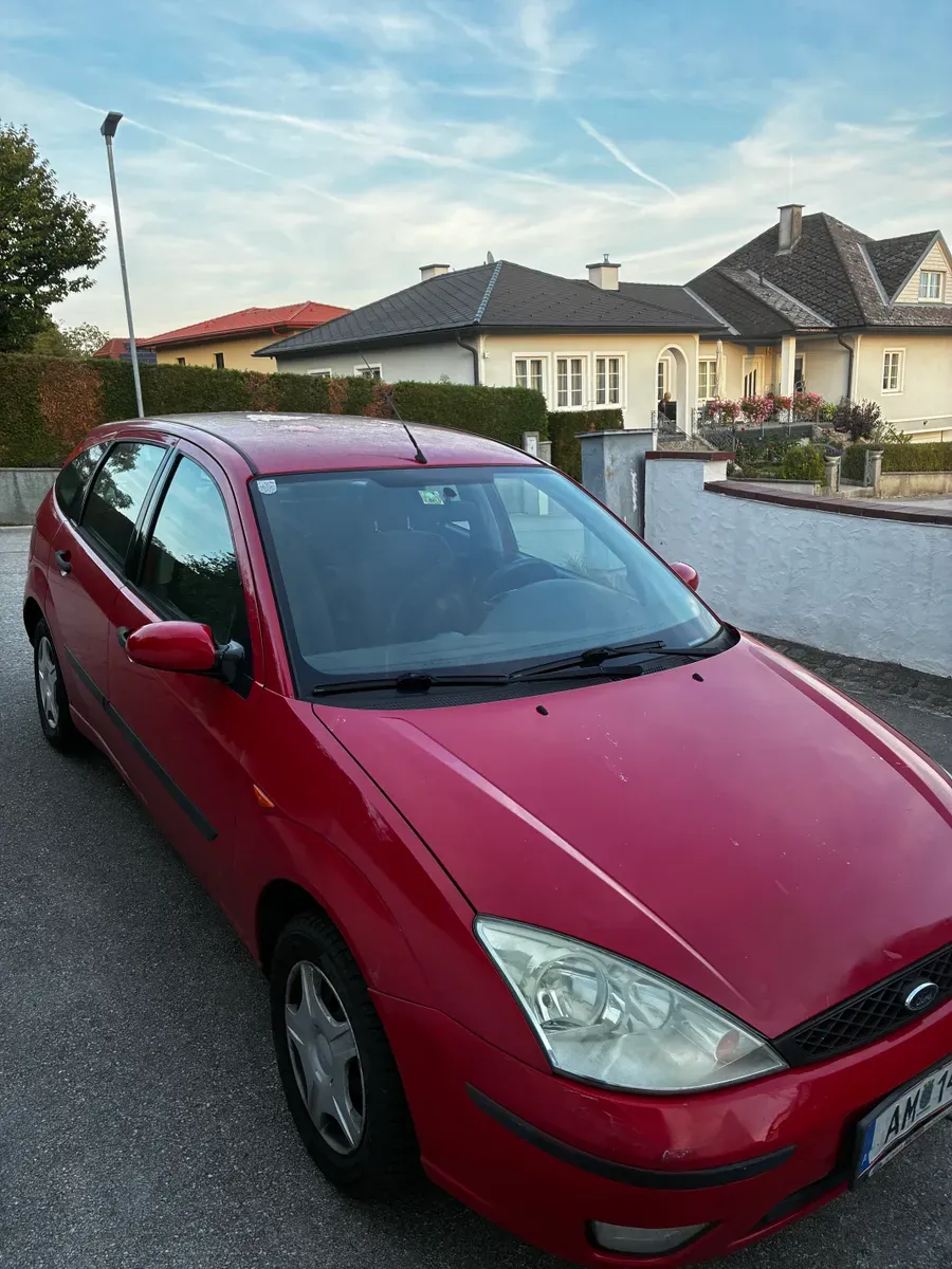 Ford Focus 2004 photo 2