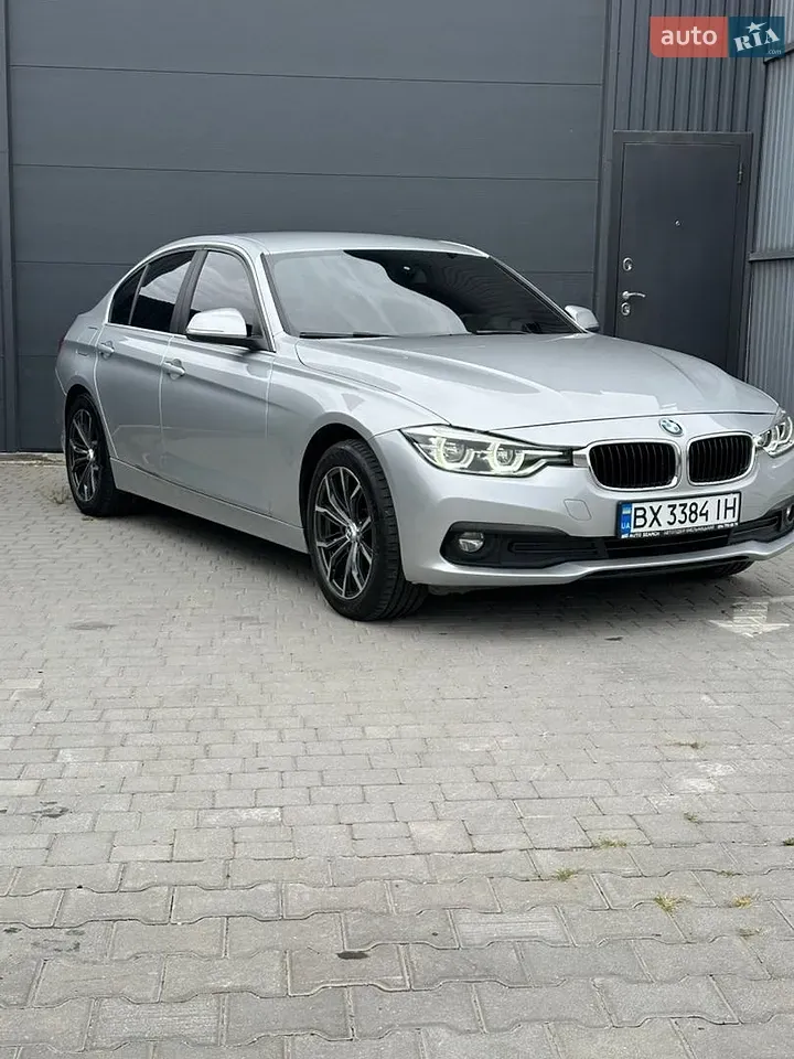 BMW 3 Series 2017 photo 4