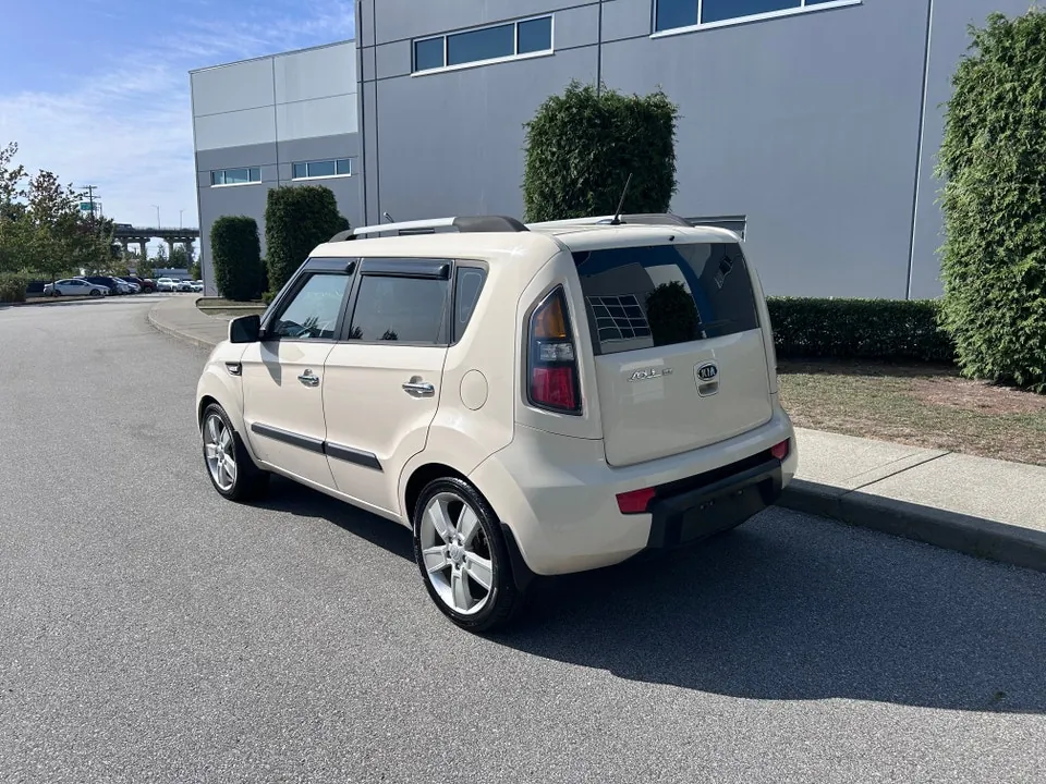 Kia Soul 2011 photo 4