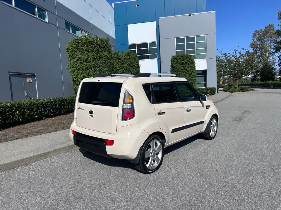Kia Soul 2011 photo 3