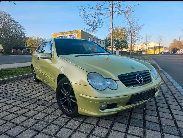 Mercedes-Benz C180 Coupé