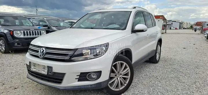 Volkswagen Tiguan 2012 photo 2