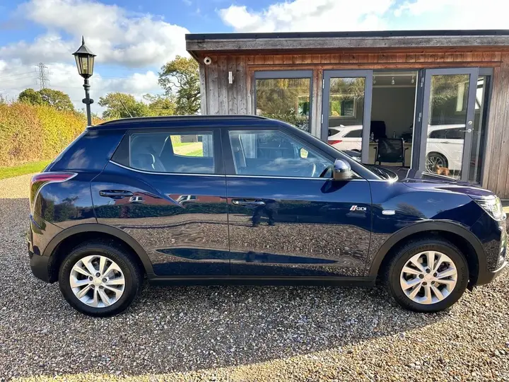 KG Mobility Tivoli 2021 photo 2