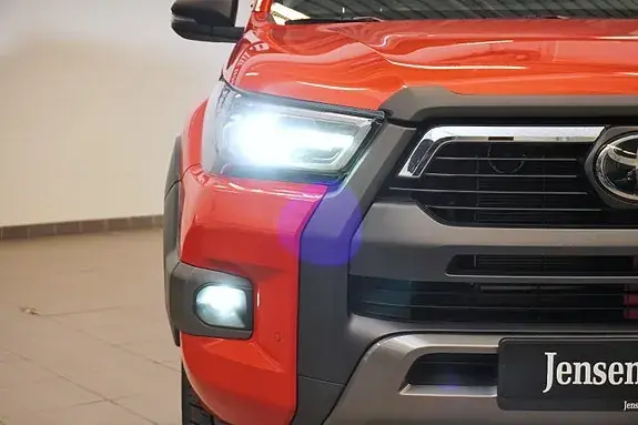 Toyota Hilux 2024 photo 3