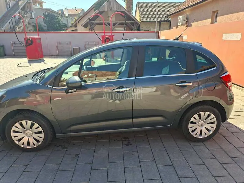 Citroen C3 2016 photo 2