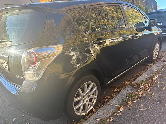 Toyota Verso 2009 photo 4