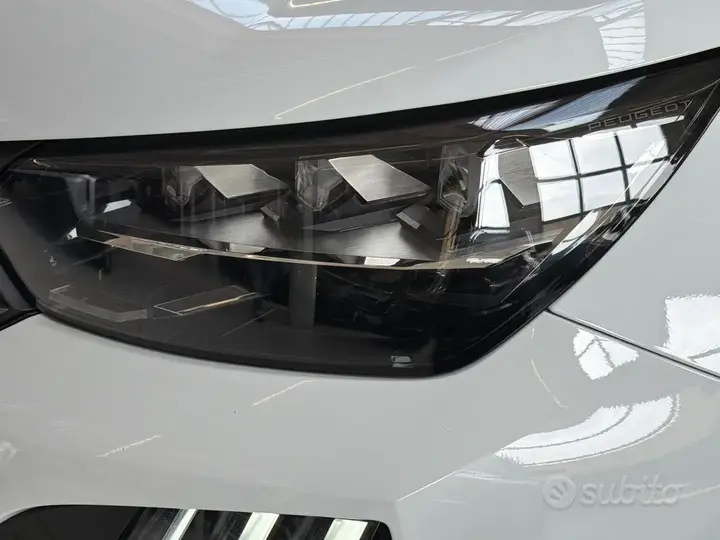 Peugeot 2008 2024 photo 5