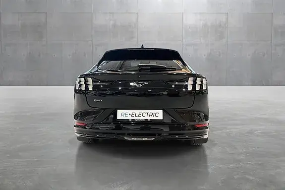 Ford Mustang Mach-E 2022 photo 4