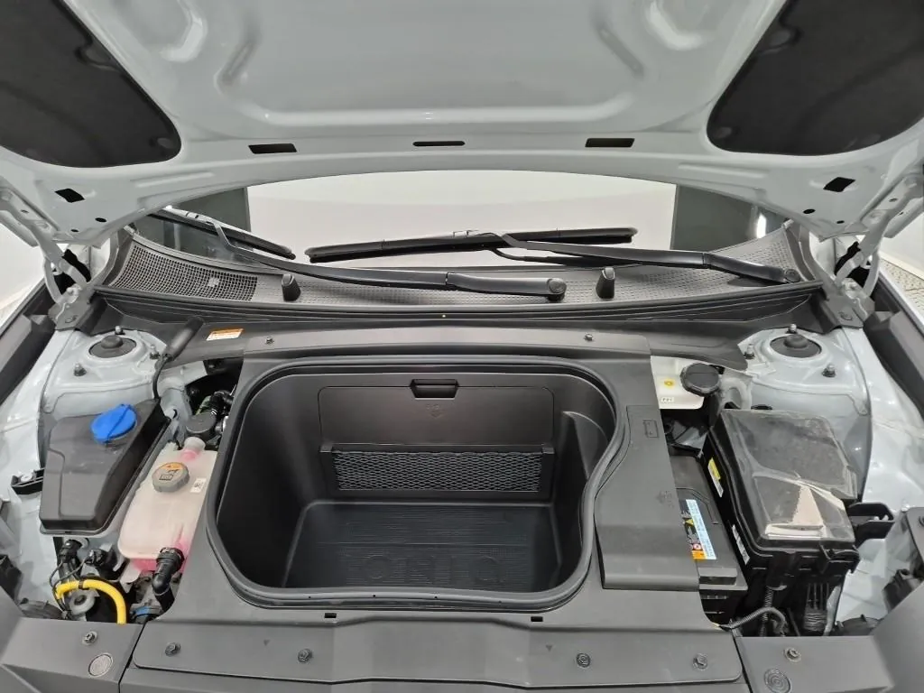 Hyundai Ioniq 6 2025 photo 5