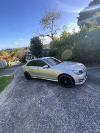 Mercedes-Benz C 350 2011 photo 2