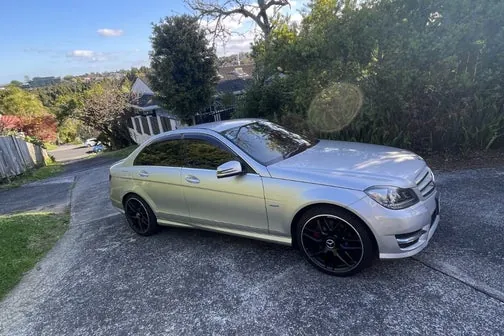 Mercedes-Benz C 350