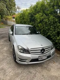 Mercedes-Benz C 350 2011 photo 3