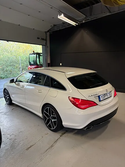 Mercedes-Benz Cla220 D