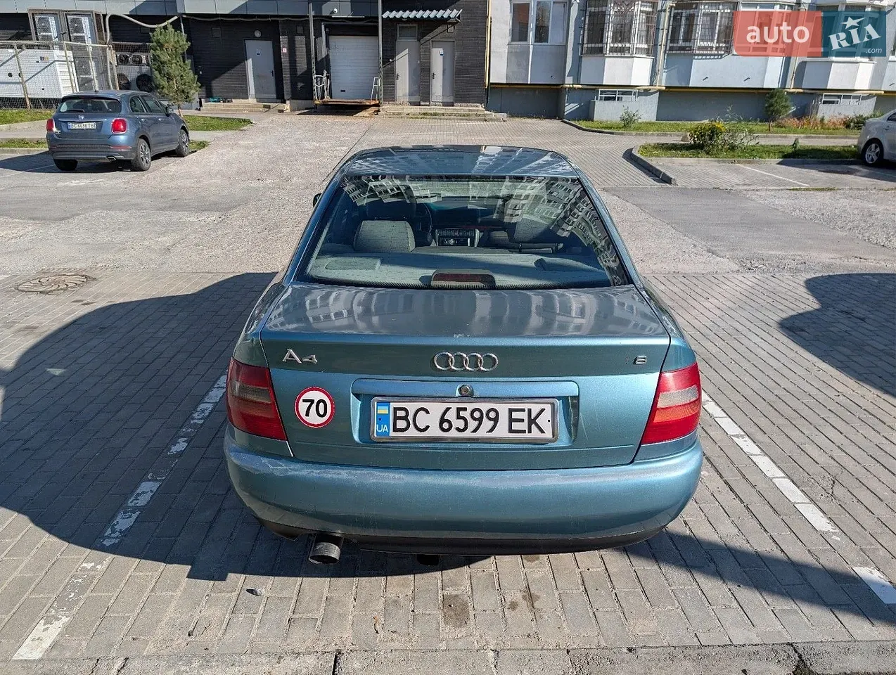 Audi A4 1999 photo 3